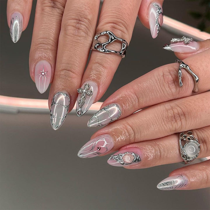 Artistic Nail Art with Noble Decorations Bowlift