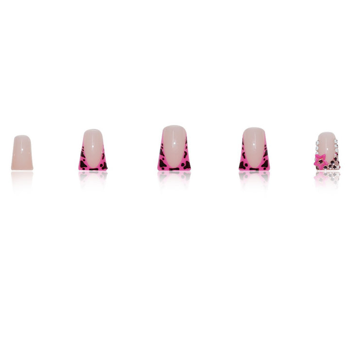 Thematic Star-Embellished Press-On Nail Extensions Bowlift