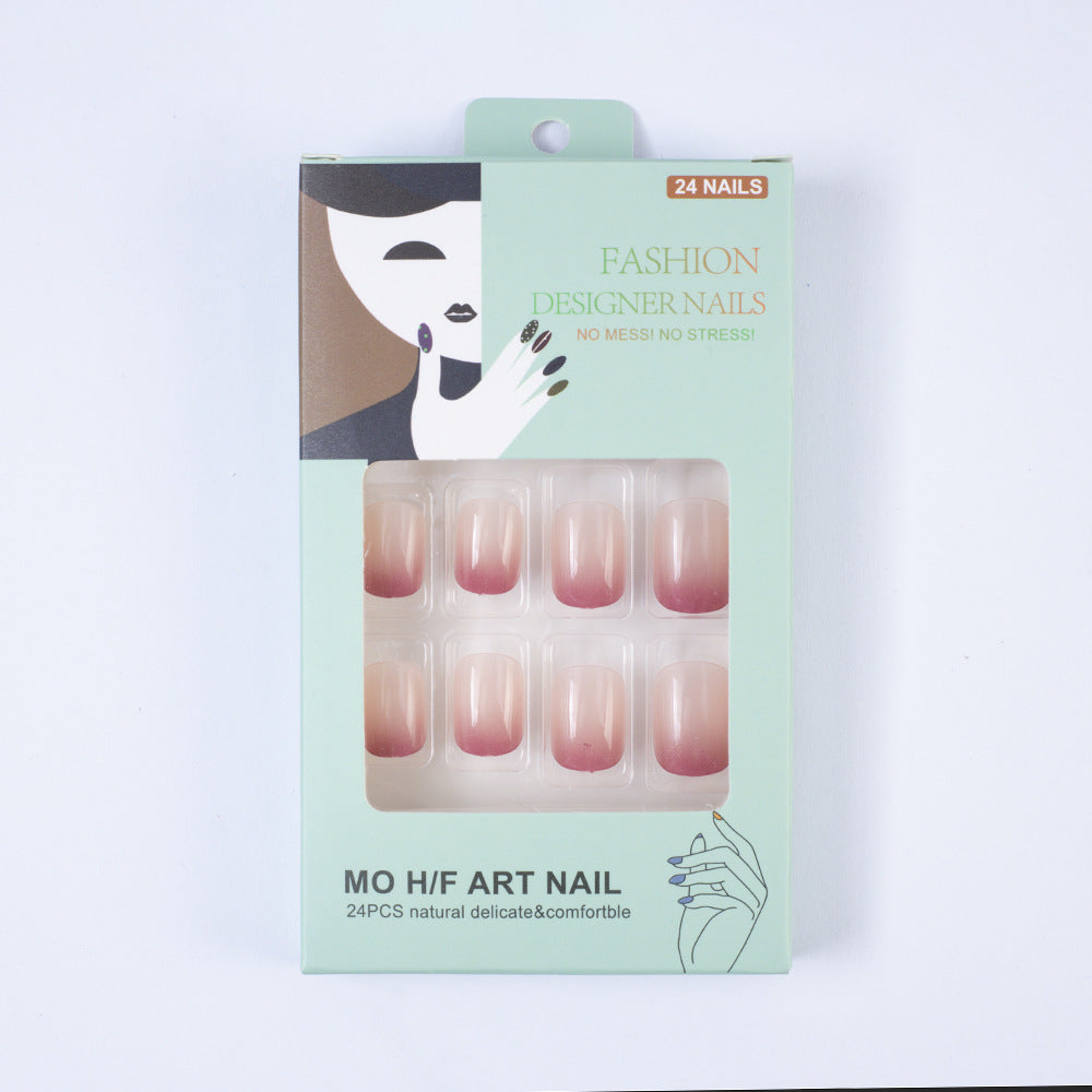Elegant and high-gloss artificial nails with ombre effect Bowlift