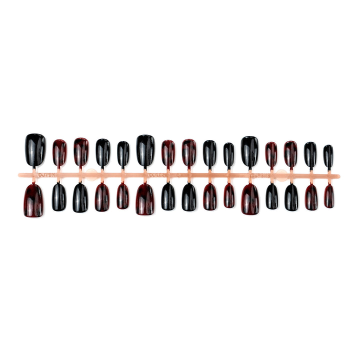 Glamorous art nails in elegant design Bowlift