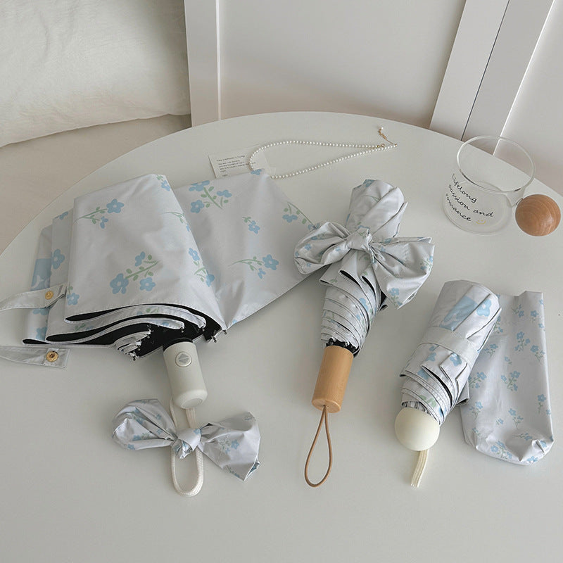 Women's Folding Umbrella with Stylish Floral Design Bowlift
