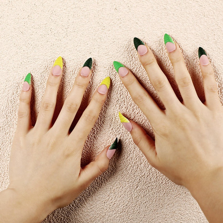 Creative artificial nails with trendy geometric design Bowlift
