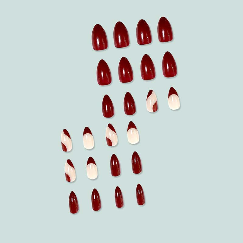 Elegant stiletto artificial nails with ombre effect Bowlift