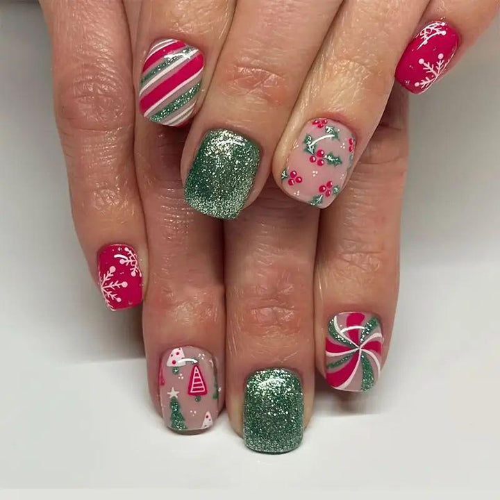 Artistic Winter-Themed Nail Art Bowlift