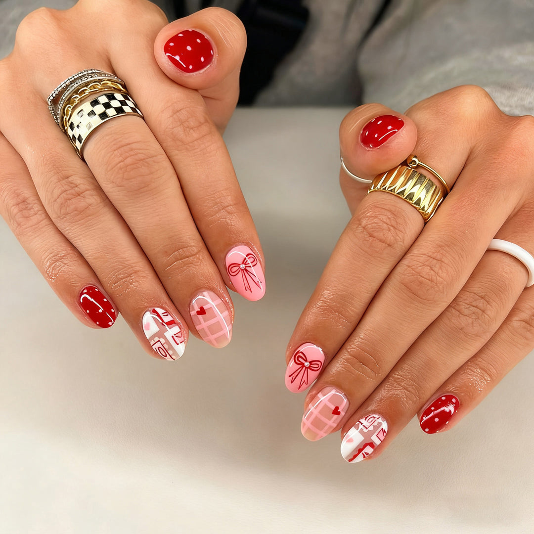 Halloween Nail Art Set with Creative Designs and Sparkling Details Bowlift
