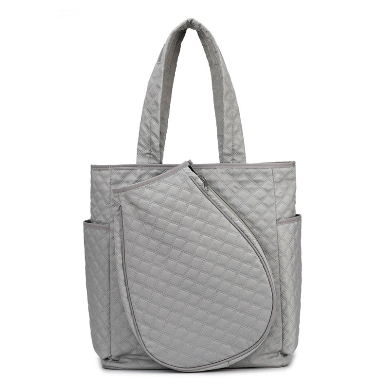 Practical and Stylish Quattro Bag Bowlift