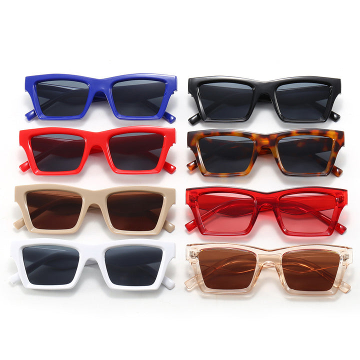 Ladies Trendy Sunglasses with Wide Frame Bowlift