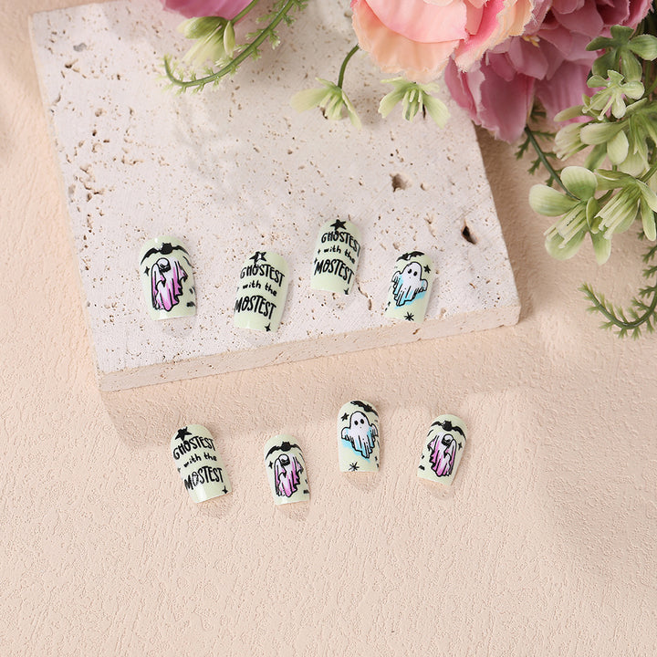 Creative Halloween Nail Art Bowlift