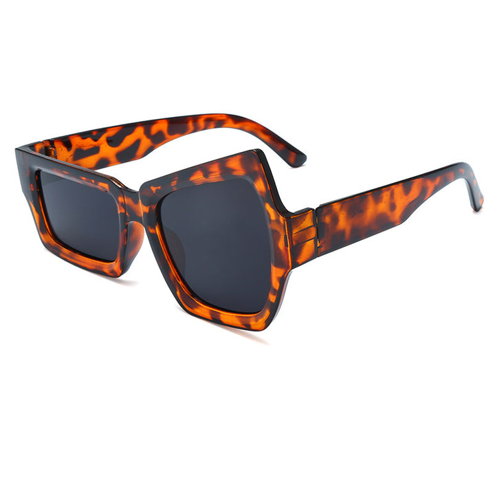 Bold Angular Frame Sunglasses Bowlift