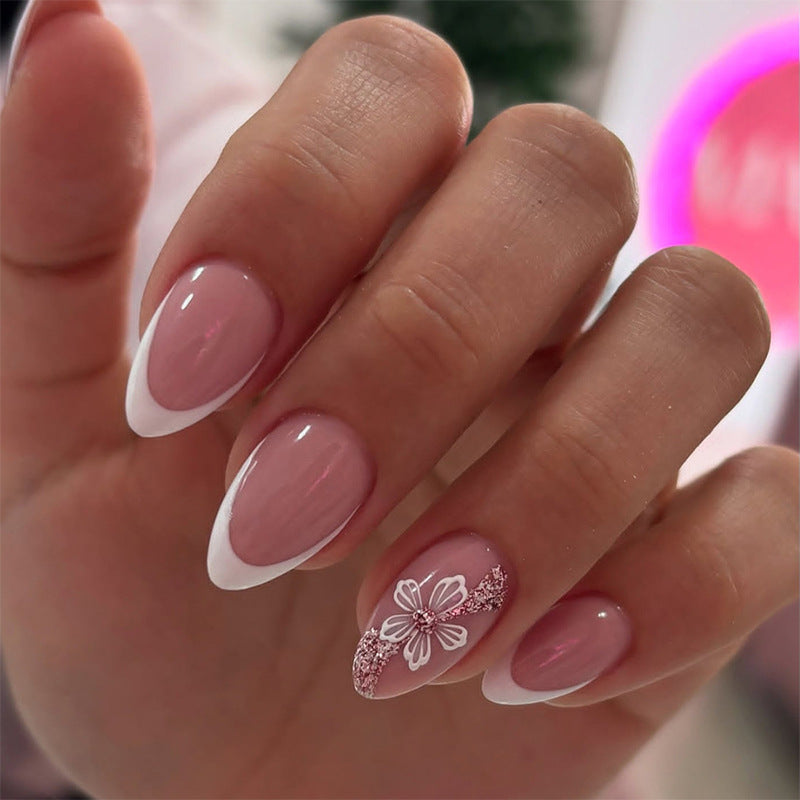 Elegant Floral Designed Press-On Nail Set Bowlift