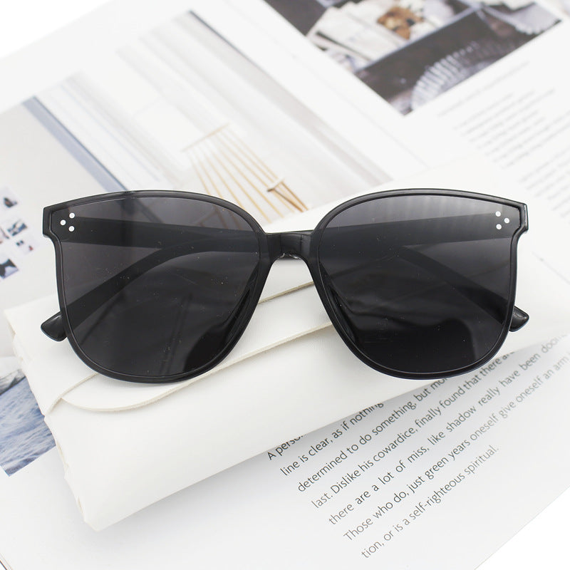 Women's fashionable sporty sunglasses with rectangular frame Bowlift