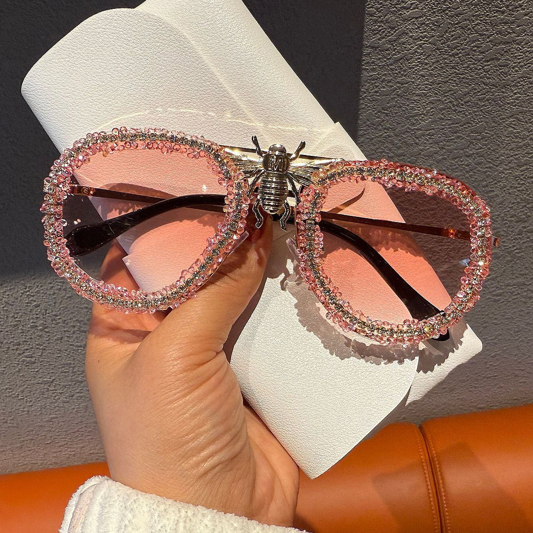 Women's Glamorous Statement Sunglasses with Unique Insect Design Bowlift