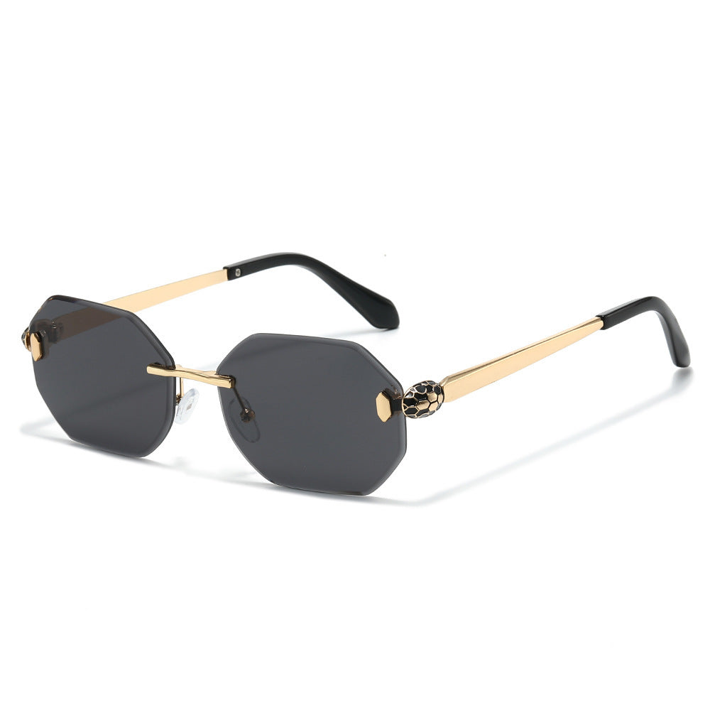 Avant-Garde Geometric Sunglasses Bowlift