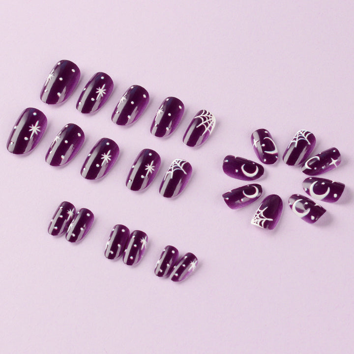 Whimsical Halloween-Themed Nail Art Bowlift