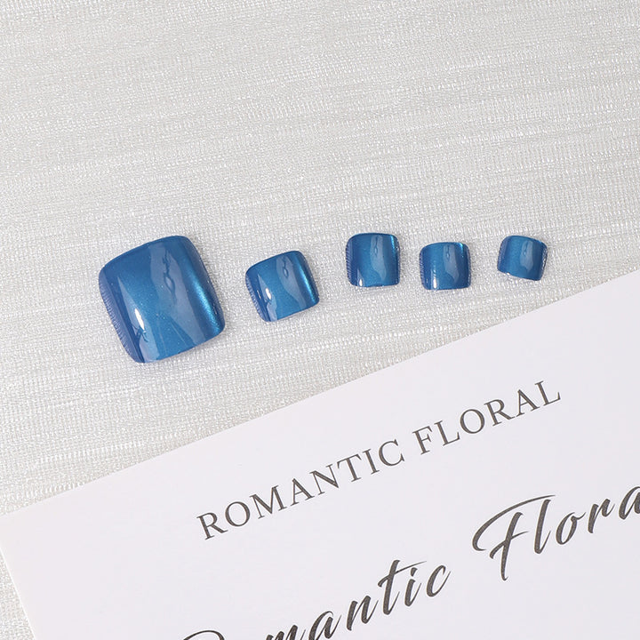 Premium French Tip Press-On Nails Bowlift
