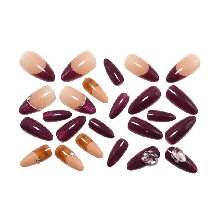 Artificial nails in elegant French design with glitter accents Bowlift