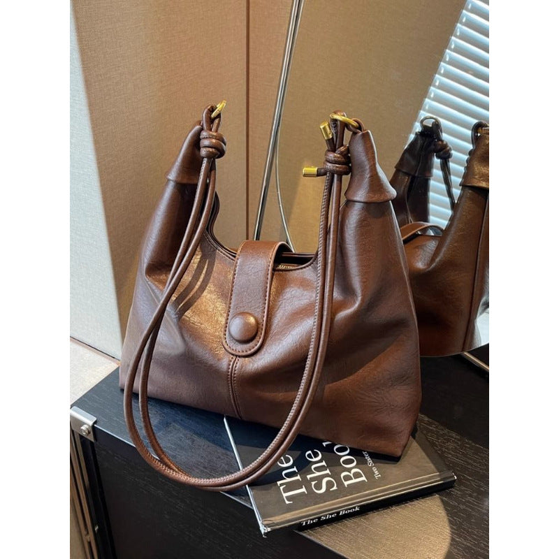 Luxe Casual Hobo Bag Bowlift