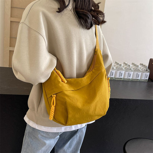 Fashionable shoulder bag Bowlift