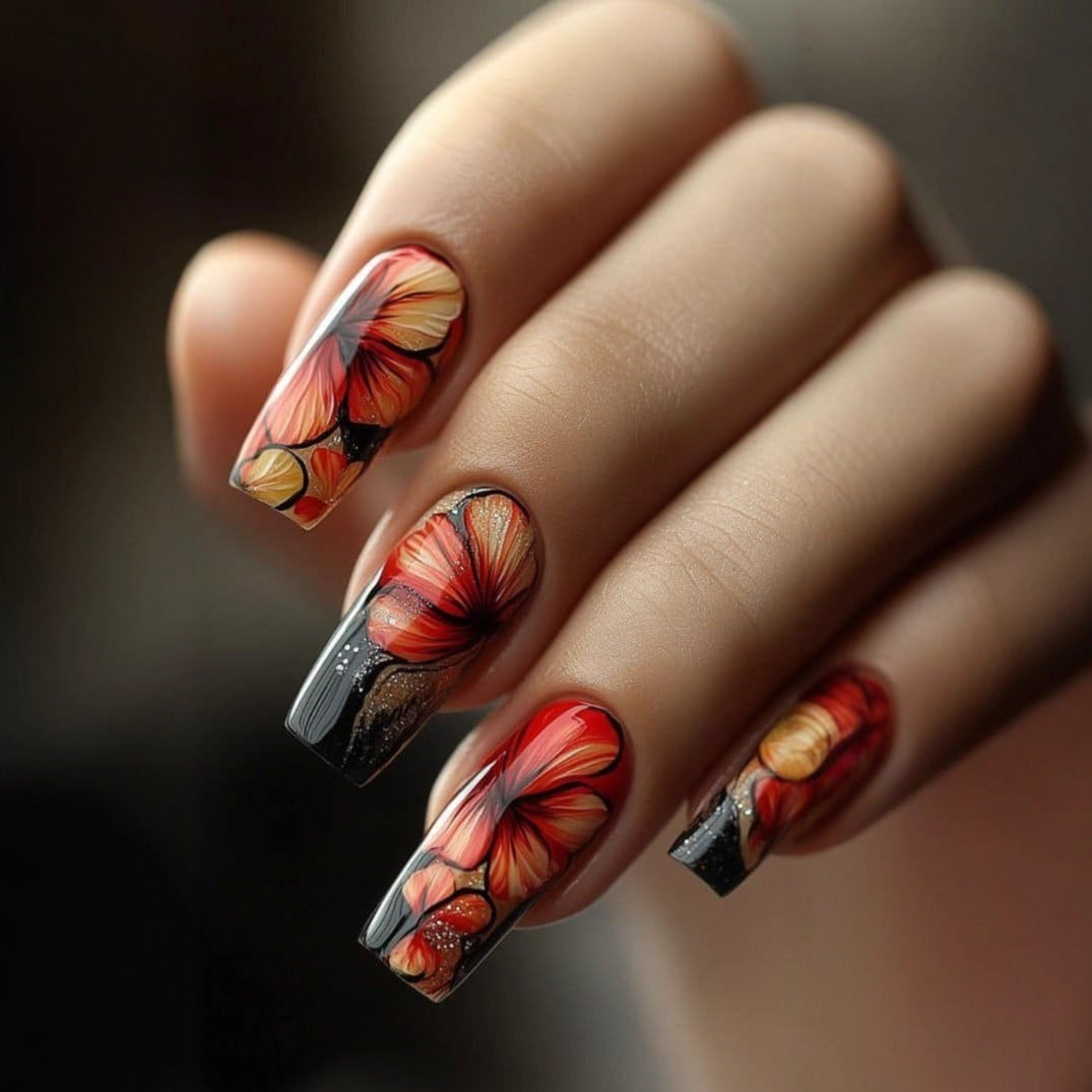 Artificial Nails In Elegant Flower Design Bowlift