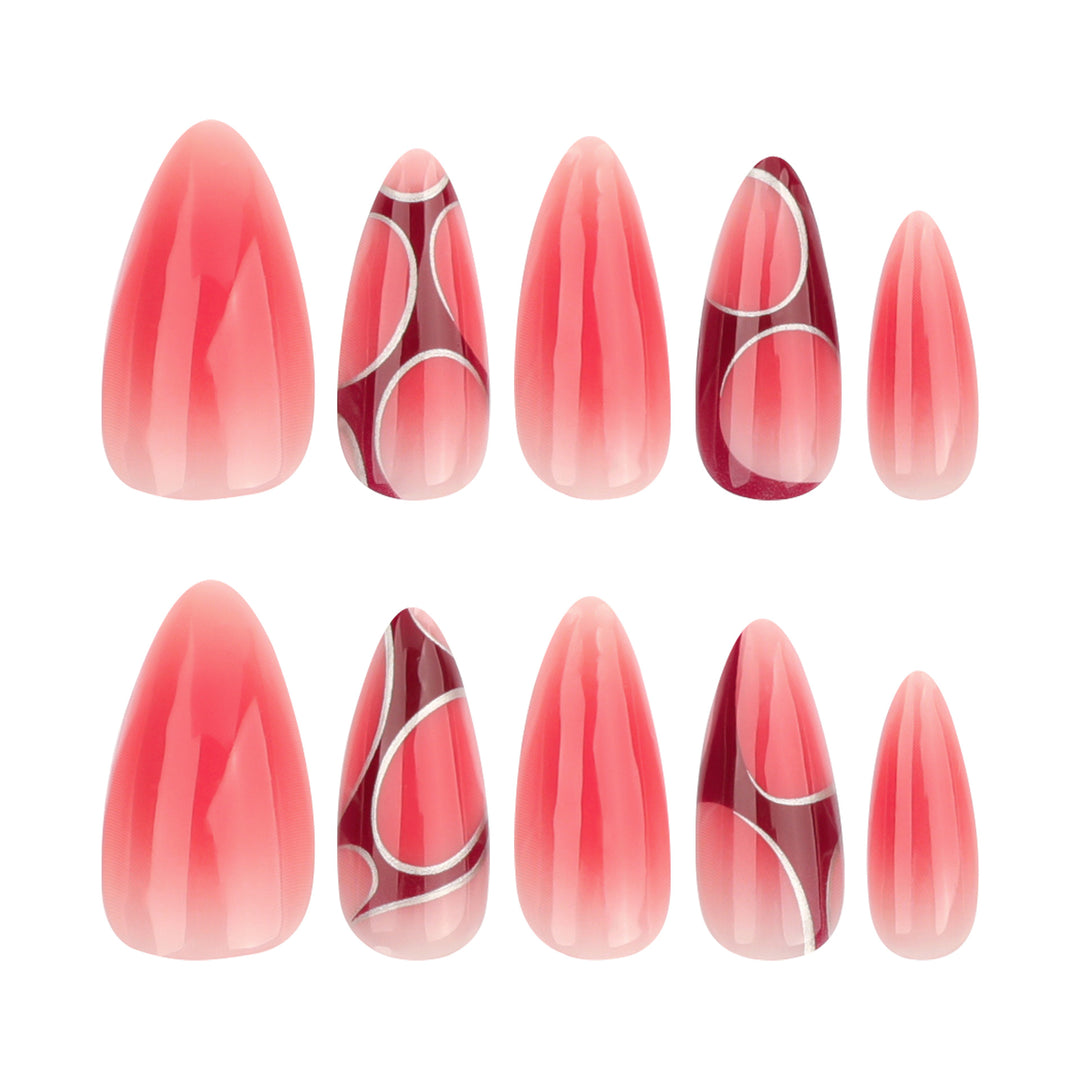 Artful and elegant stiletto nails Bowlift