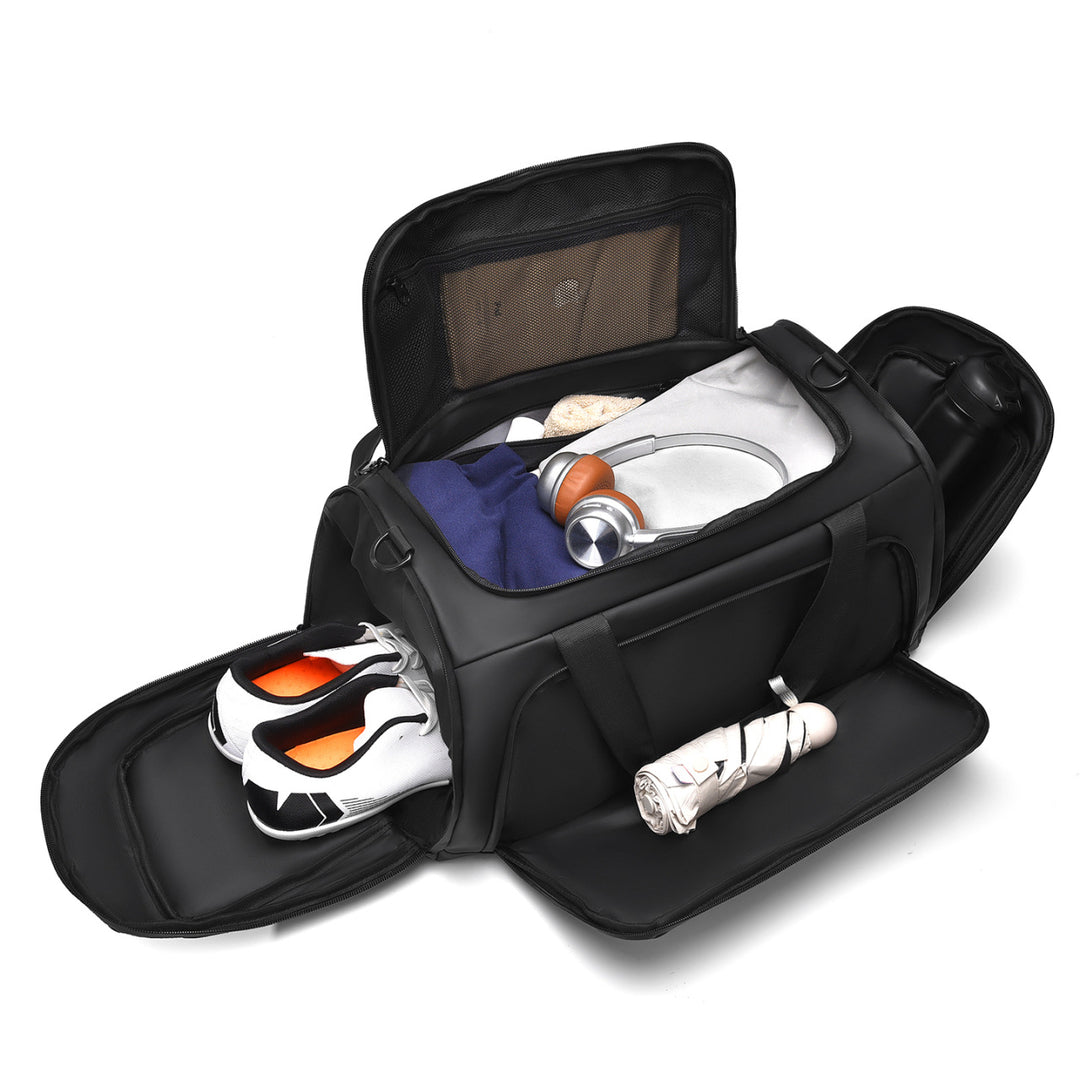 Sporty Duffel Bag With Innovative Space Concept Bowlift