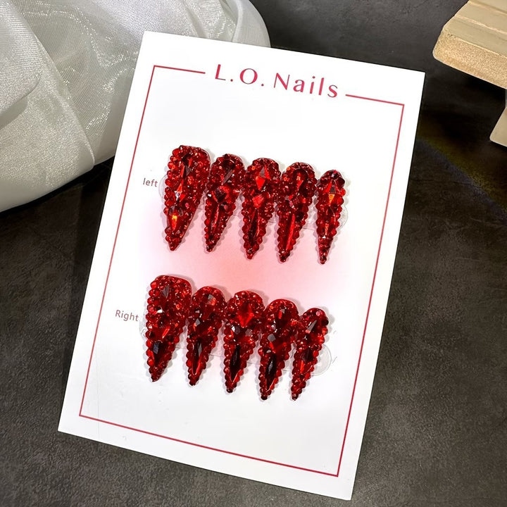 Rhinestone-Embellished Stiletto Nail Extensions Bowlift