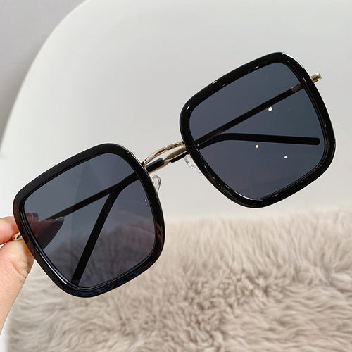 Women's sunglasses with square frame and polarized lenses Bowlift
