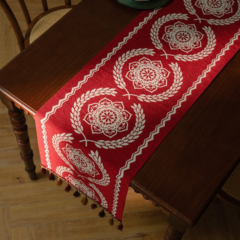 Elegant Floral Table Runner