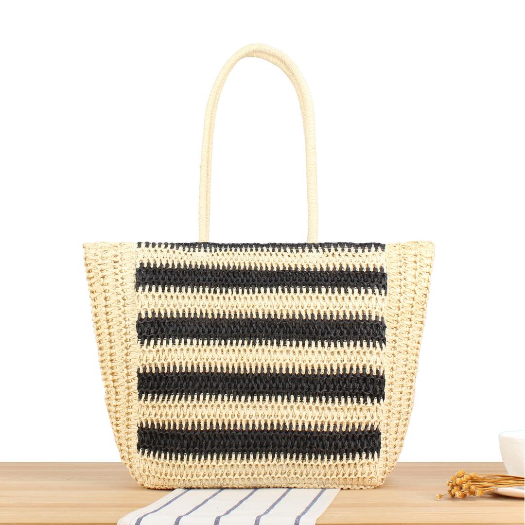 Spacious Beach Shoulder Bag Made of Hand-Woven Material Bowlift