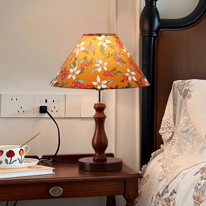 Artistic Floral Table Lamp