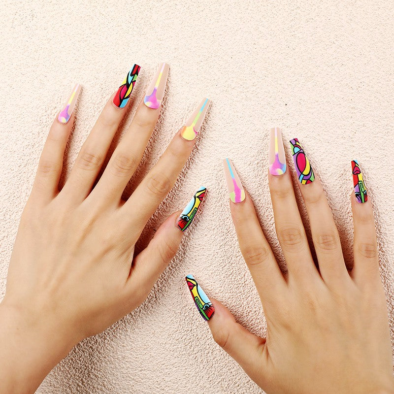 Creative artificial nails in playful design Bowlift