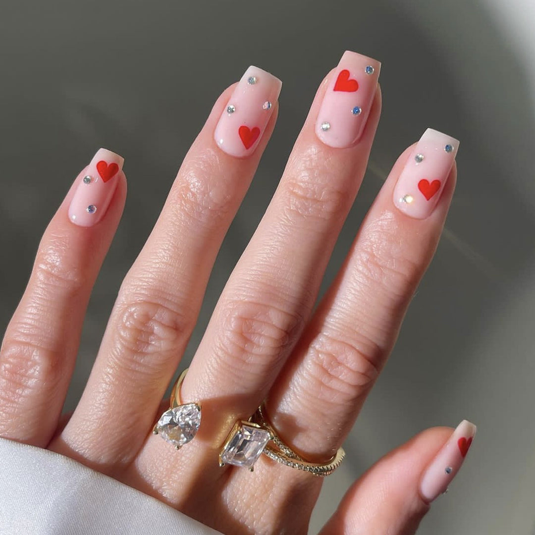 Heart-Accent Decorative Nail Art Extensions Bowlift