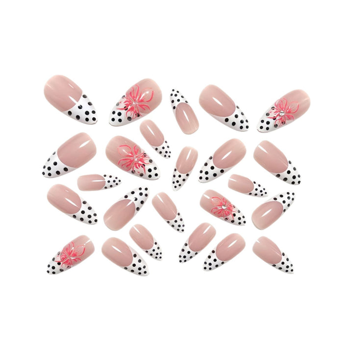 Artful Nail Decoration Bowlift