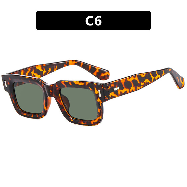 Women's fashionable sunglasses in elegant leopard pattern Bowlift