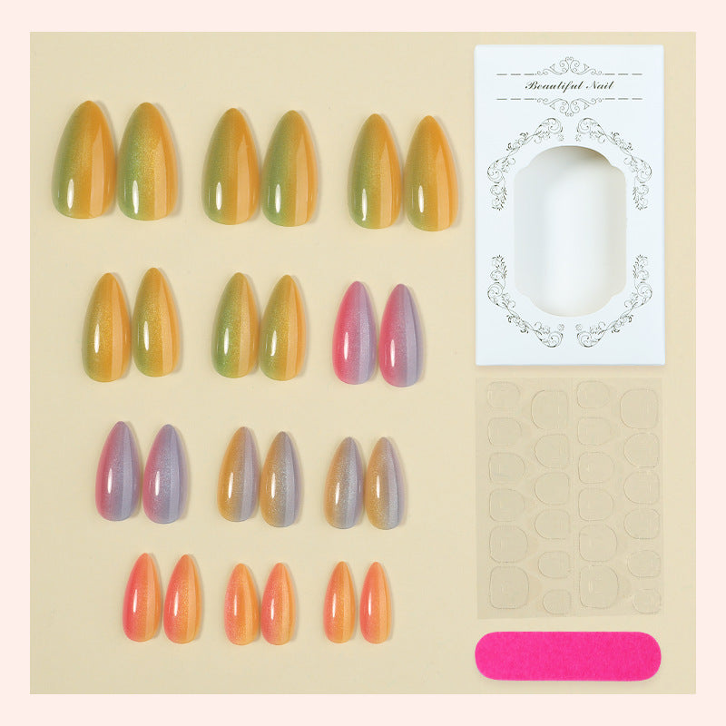 Creative nail set with shimmering ombre effects Bowlift