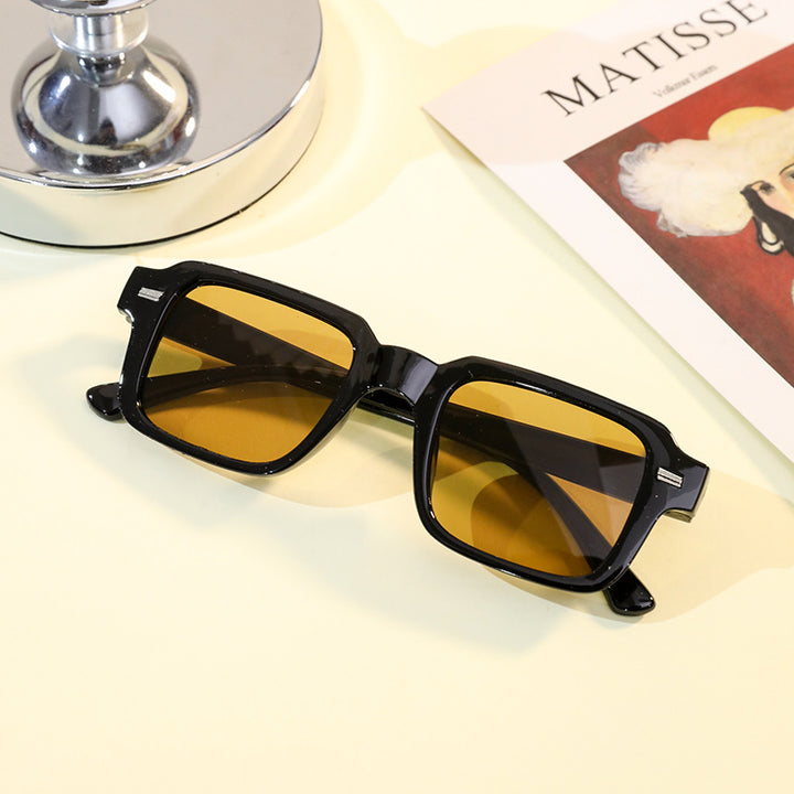 Women's modern rectangular sunglasses with colored lenses Bowlift
