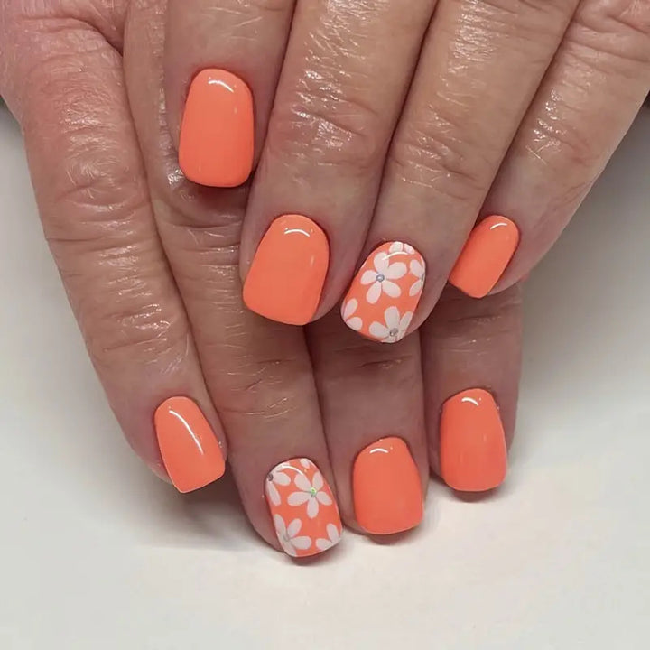 Decorative Floral Press-On Nail Set Bowlift