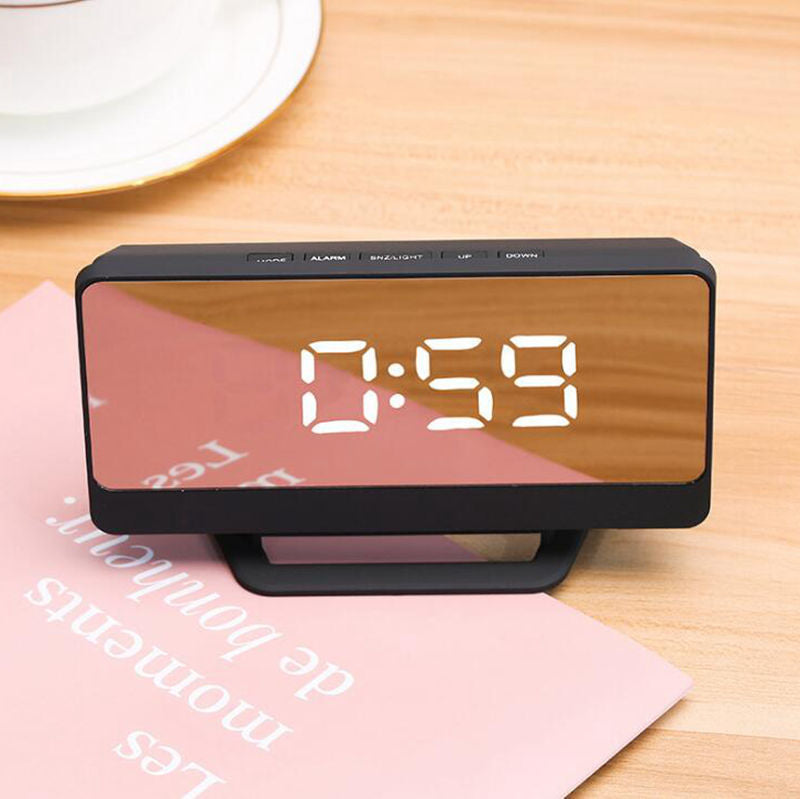 Digital alarm clock with mirror display and snooze function Bowlift