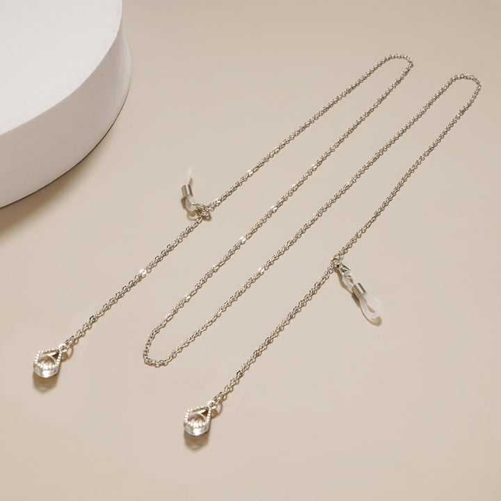 Geometric-Inspired Eyewear Chain Bowlift