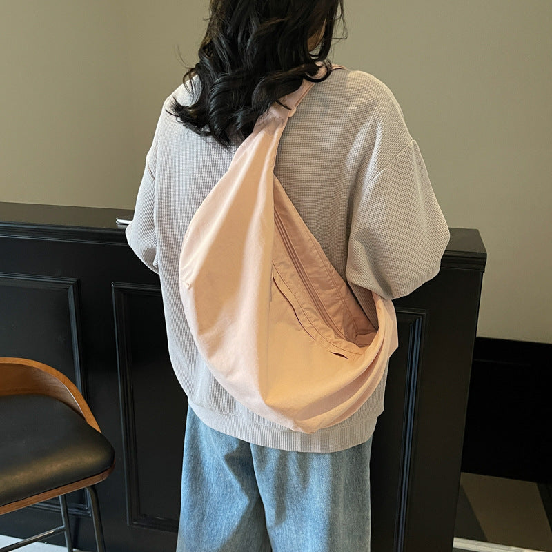 Contemporary Shoulder Bag Bowlift