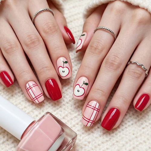Artificial nails with fruity apple design Bowlift