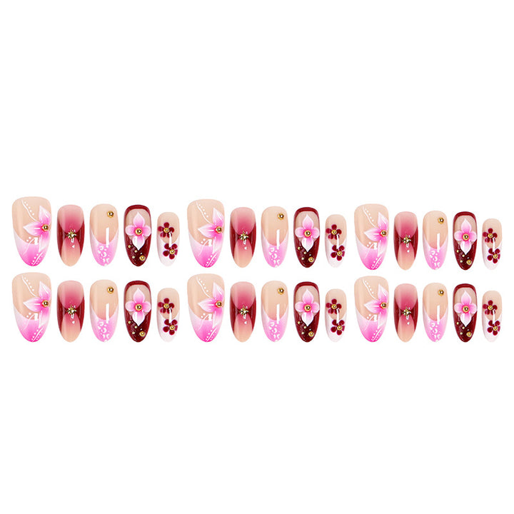 Handmade nail set with floral details Bowlift
