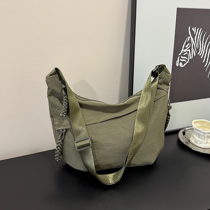 WoMulti-Functional Crossbody Sling Bag Bowlift
