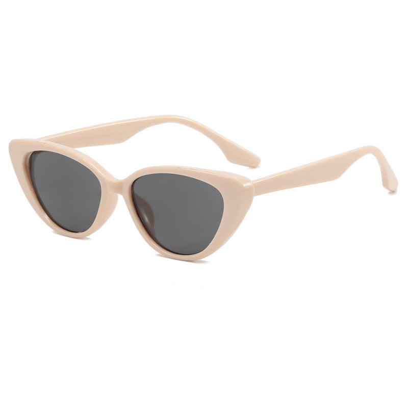 Ladies fashionable Cat-Eye sunglasses with UV protection and elegant frame Bowlift