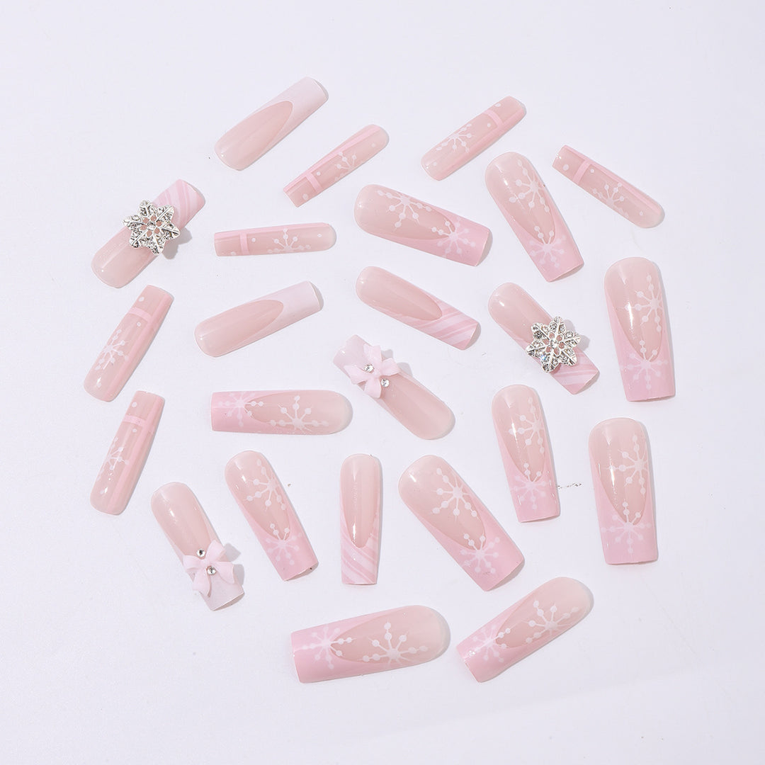 Creative nail art set with filigree snowflake and bow decorations Bowlift