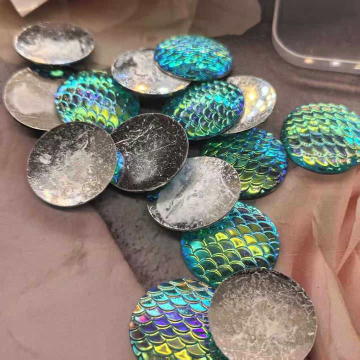 Sparkling sequin applications Bowlift