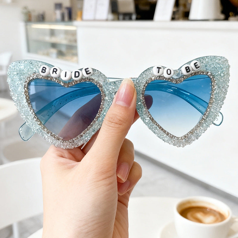 Rhinestone-Embellished Heart Sunglasses Bowlift