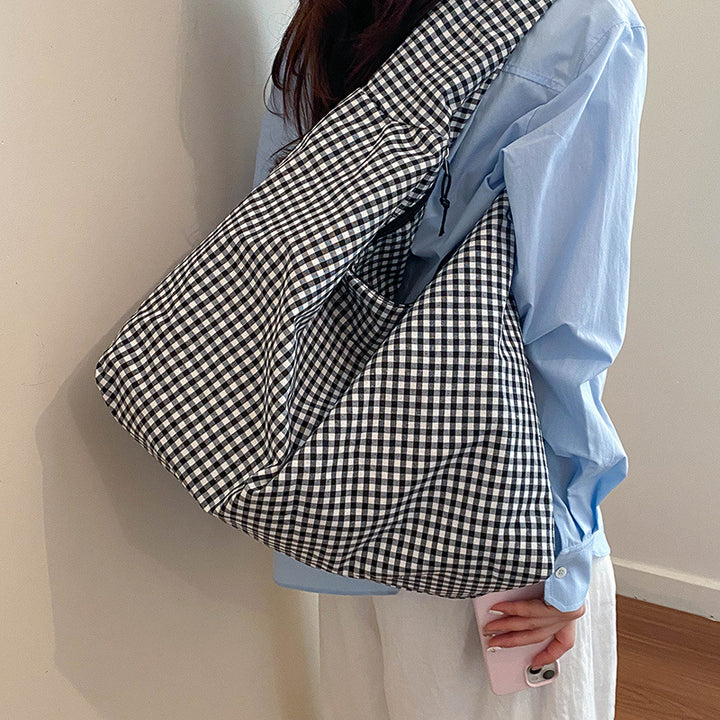 WoGingham Print Slouchy Shoulder Bag Bowlift