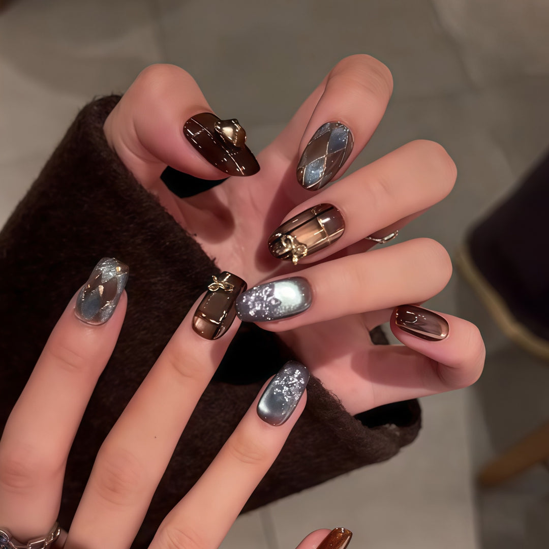 Luxury Accented Artificial Nails Bowlift