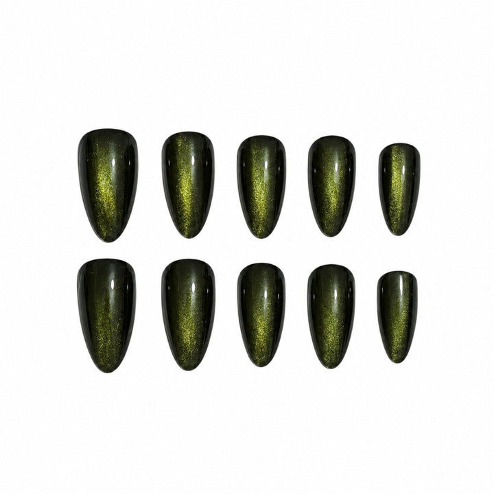 Glossy Stiletto Press-On Nails with Gradient Finish Bowlift